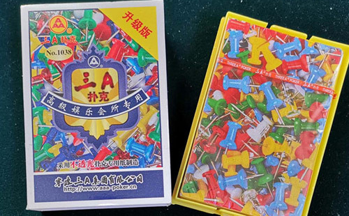 共和扑克批发采购指南与产品质量识别要点解析